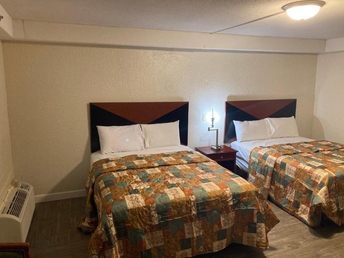 Travel Inn Petersburg Eksteriør billede